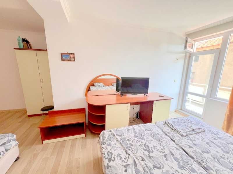 Продава се Едностаен апартамент в к.к. Слънчев бряг - 55 кв.м за 1037 €/кв.м - Снимка #5