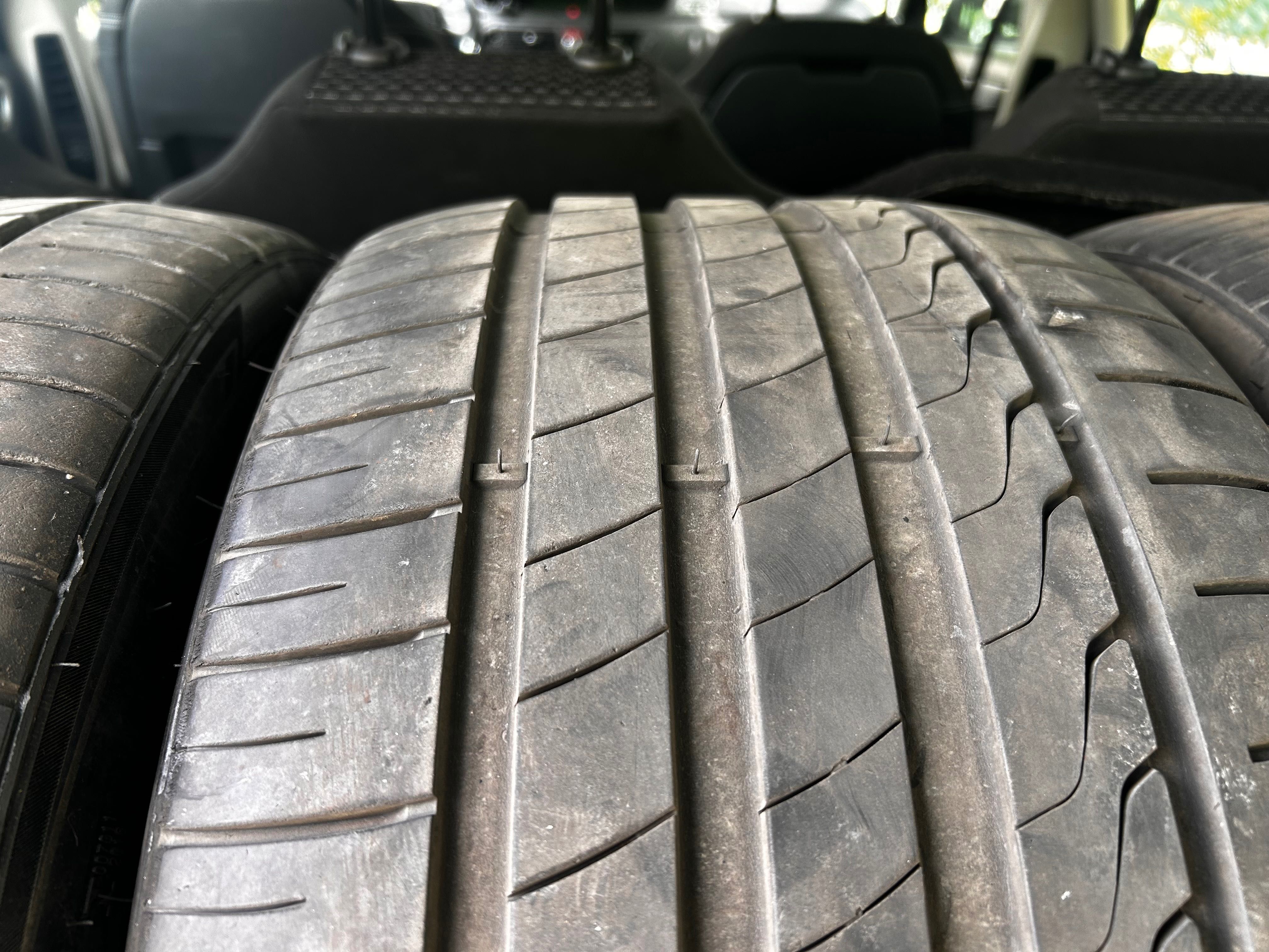 Летни гуми 245/35/19 - 275/30/19