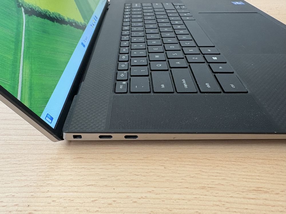 Dell Precision 5760, 17", intel i7-11800H, 32/512GB, NVidia А2000
