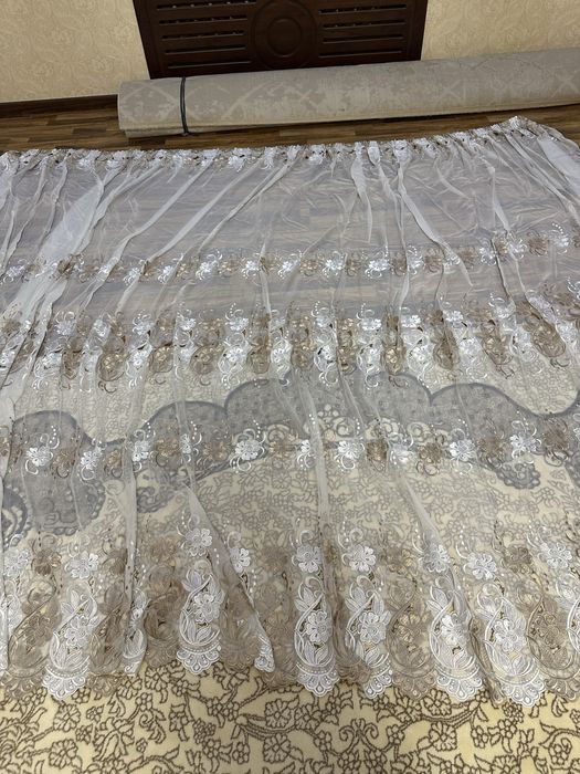 Тюль в хорошем состаянии 120 тыс.