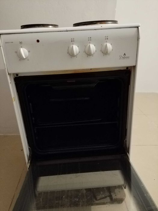 Продам электро плиту