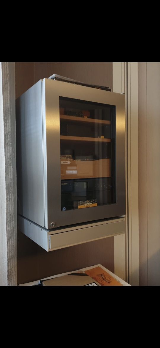 Продавам Хумидор Liebheer ZKes 453 Humidor