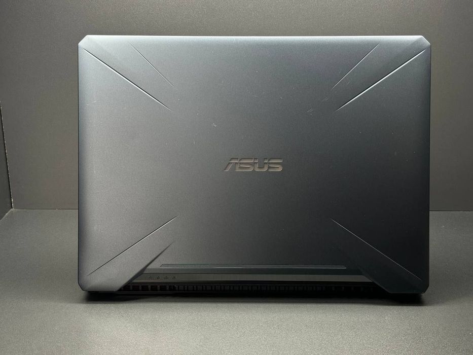 Choʻntak bop Gaming noutbuk