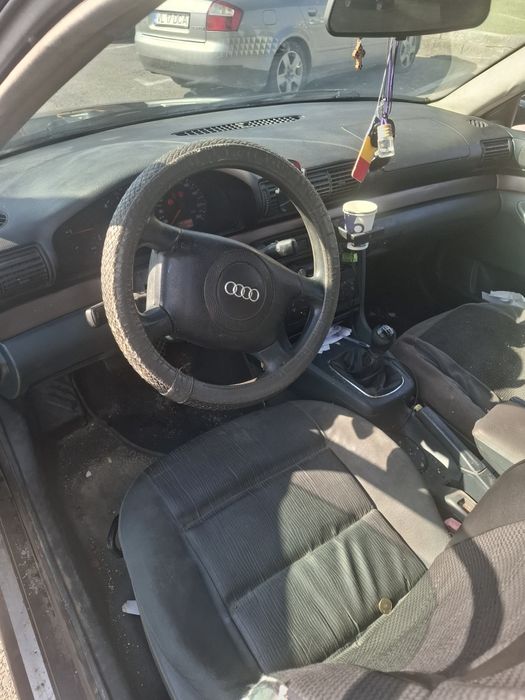 Audi A4 / 2000 / 90 cp