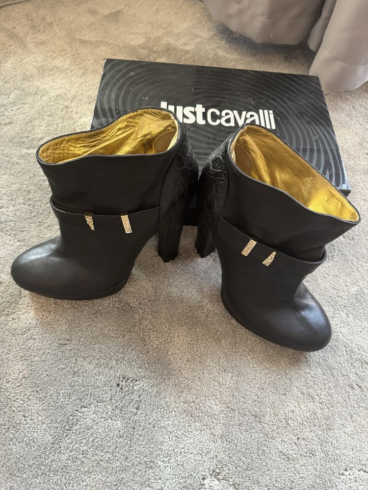 Дамски боти JUST CAVALLI