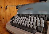 Пишеща машина Tornedo, латиница/немска азбука