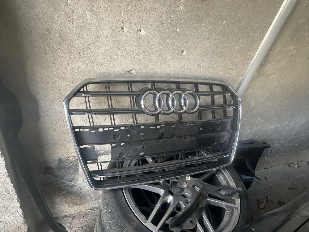 Audi A8 4H и Audi S6 facelift решетки предни брони