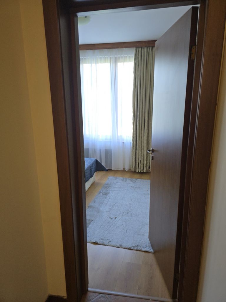 Дава се под наем Двустаен апартамент в Банско - 75 кв.м за 612 € - Снимка #4
