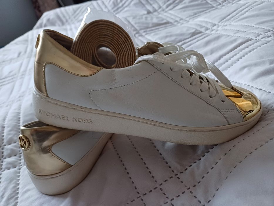 Michael kors оригинални нови слагани един път