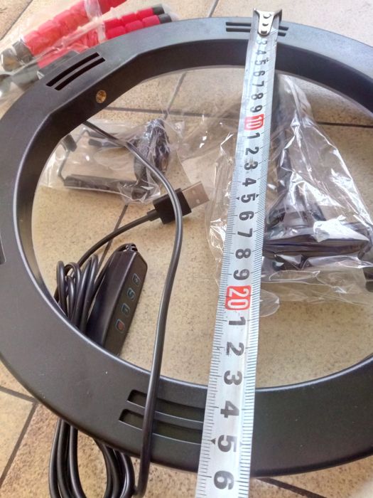 Селфи ринг 26 см