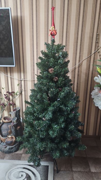 Искусственная ёлка