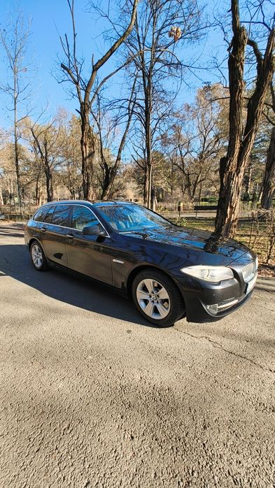 BMW seria 5 525 2012