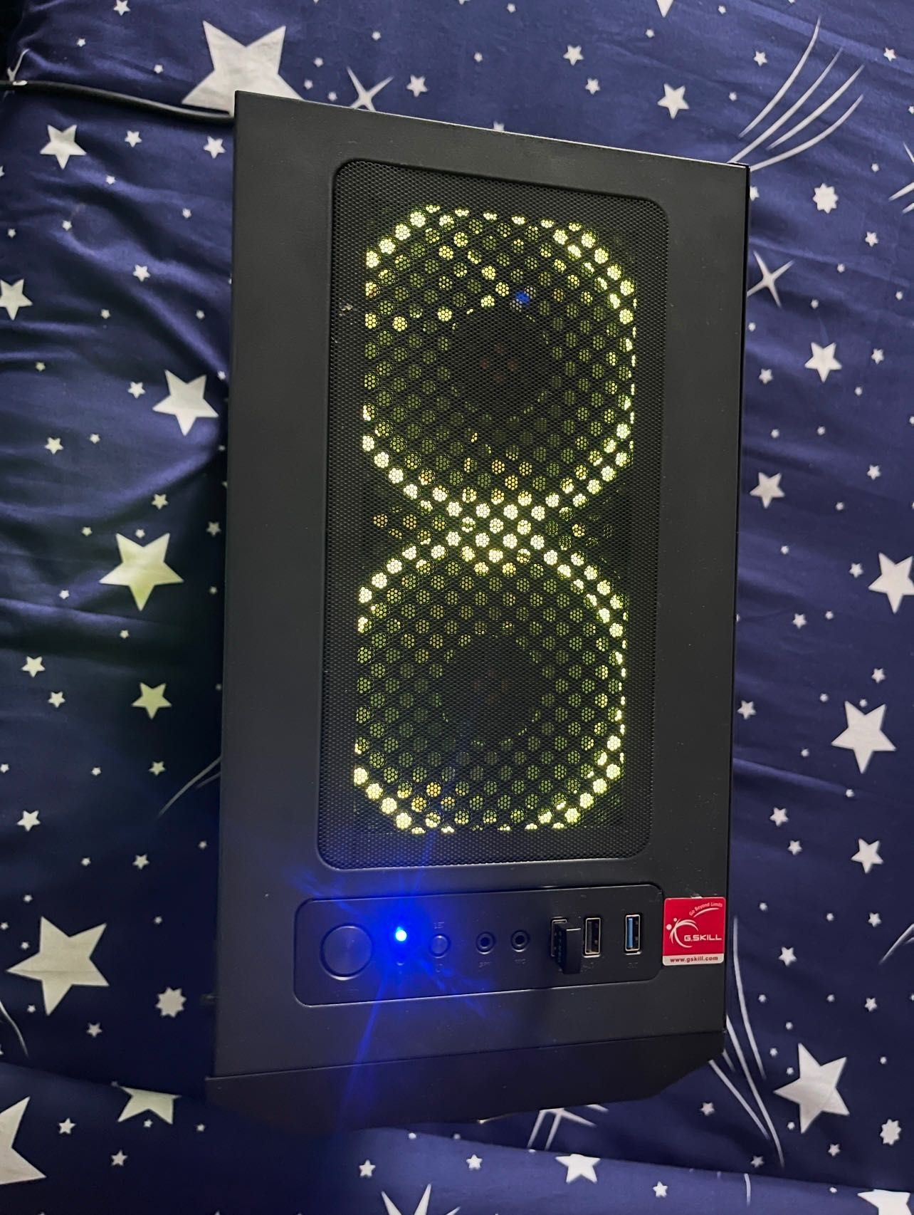 Vând pc de gaming