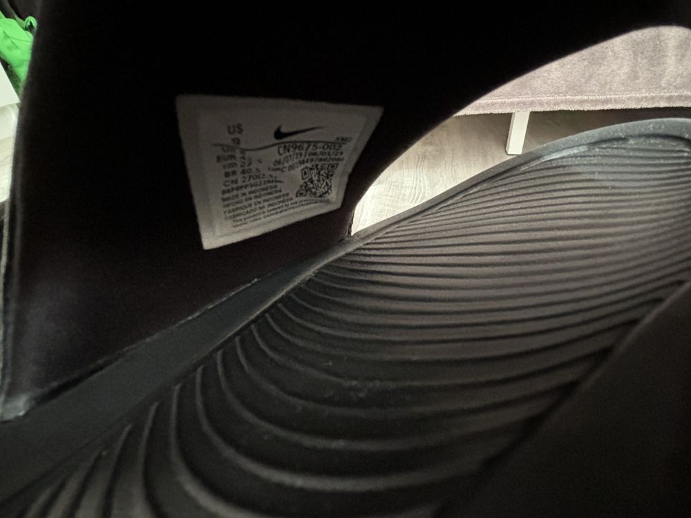Nike джапанки……….
