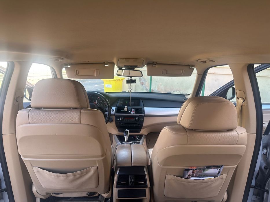 Vand Bmw x5 stare buna