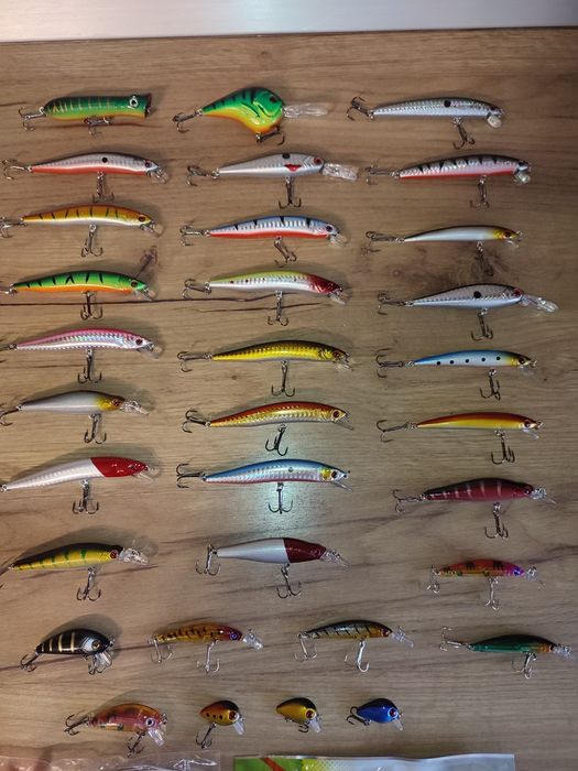 Set voblere noi spinning si naluci soft