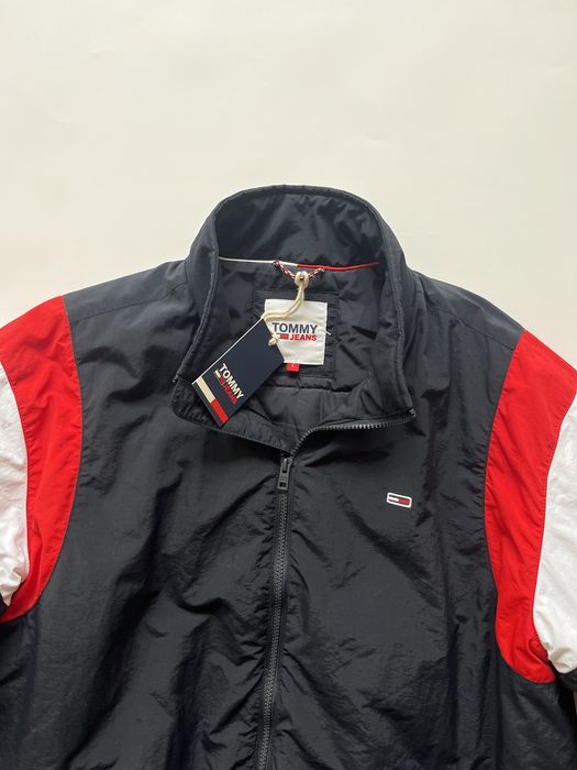 Tommy Hilfiger :Ново преходно яке -  Essential Jacket Л / Оригинал