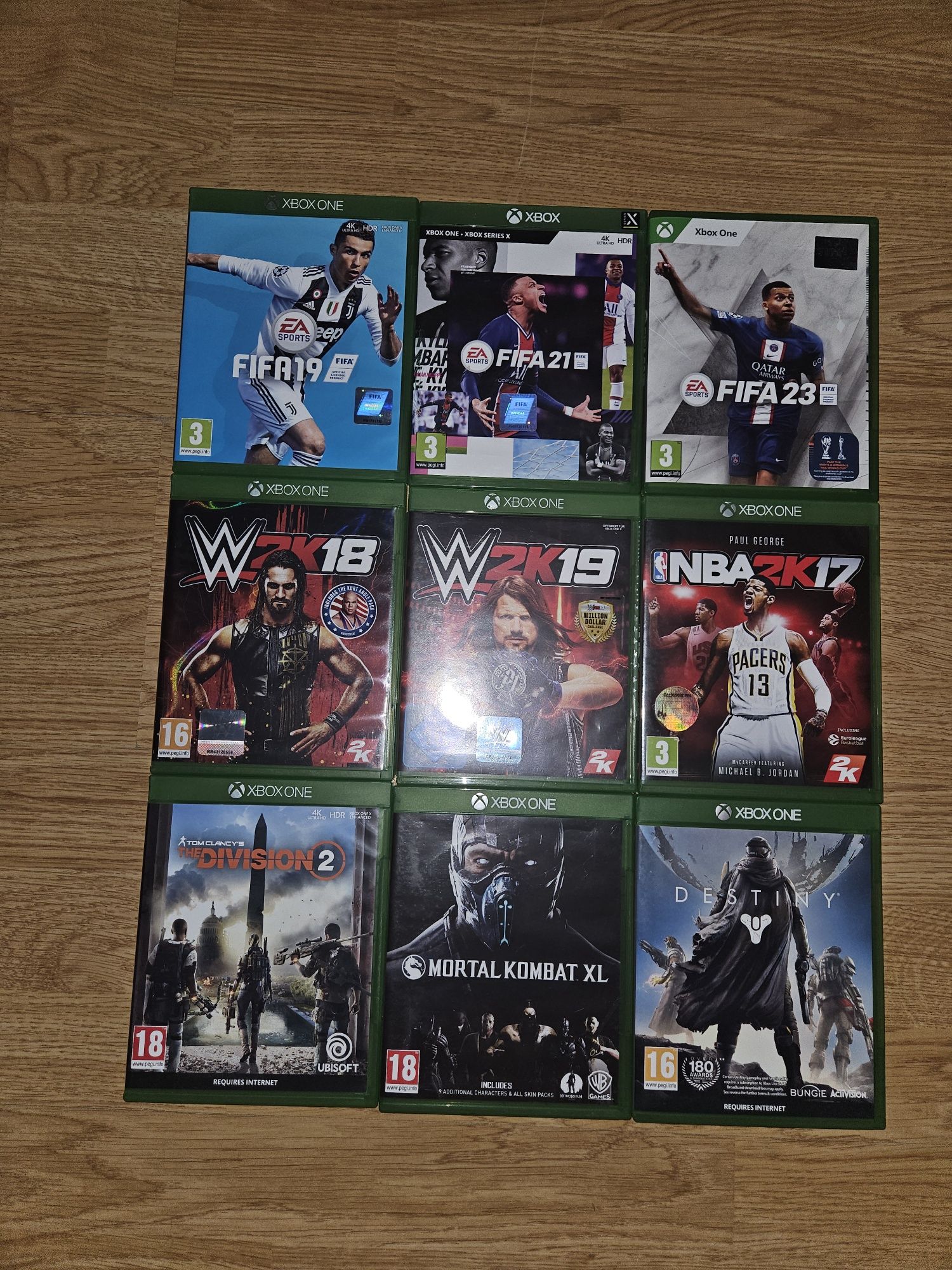 Vând jocuri Xbox One