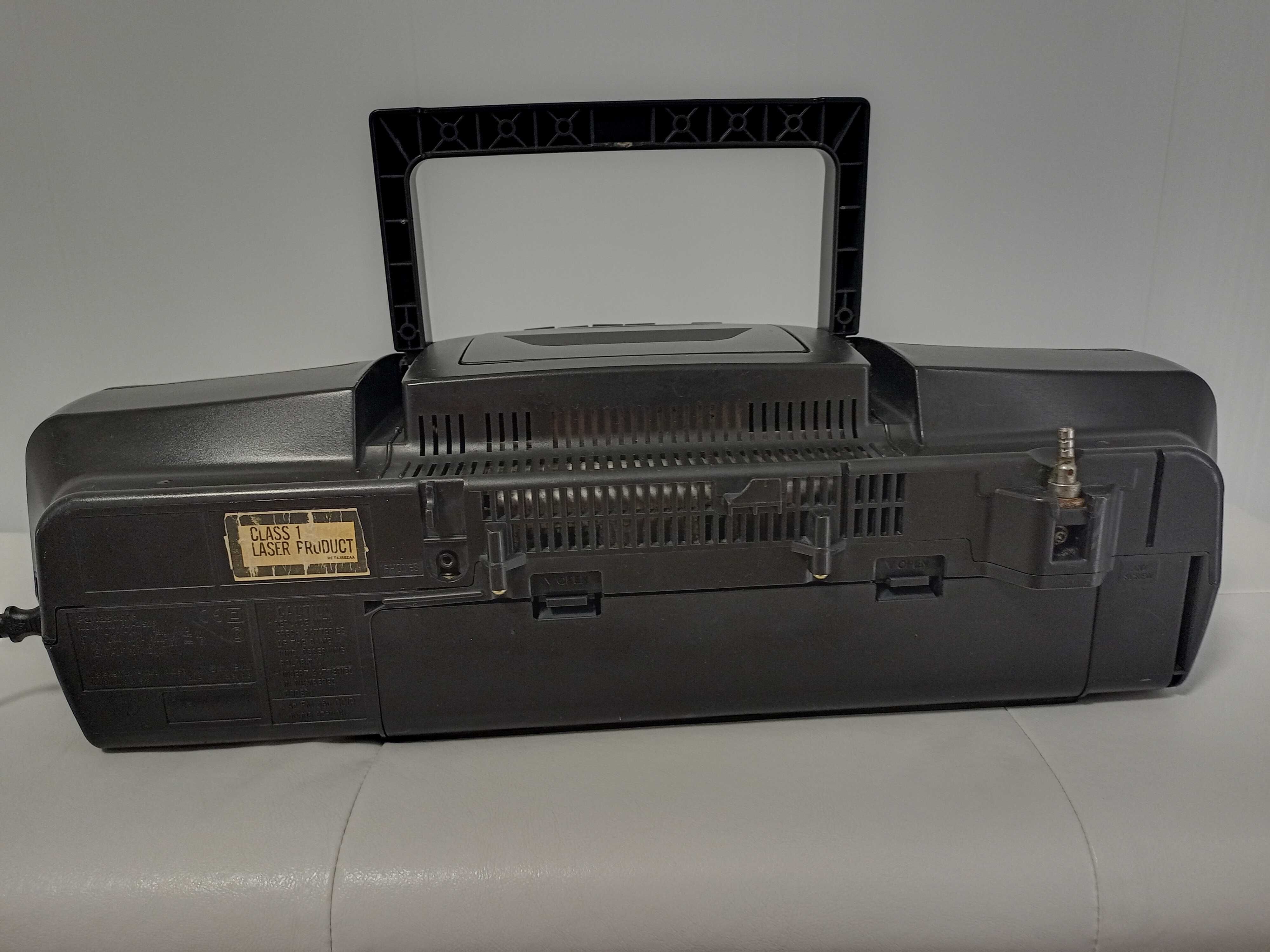 Продавам касетофон Panasonic RX-DS28.