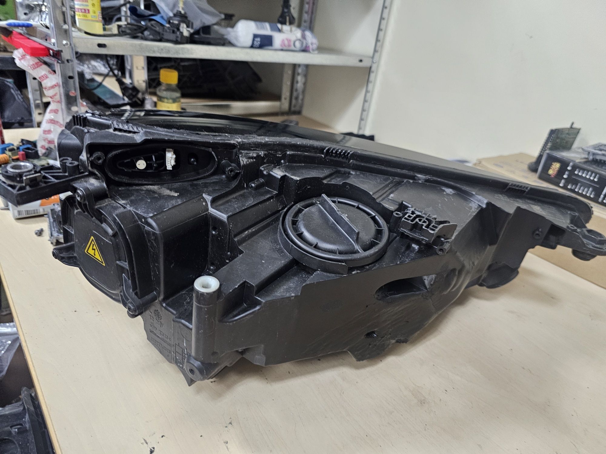 Ляв фар Audi Q5 lqv far ауди кю5