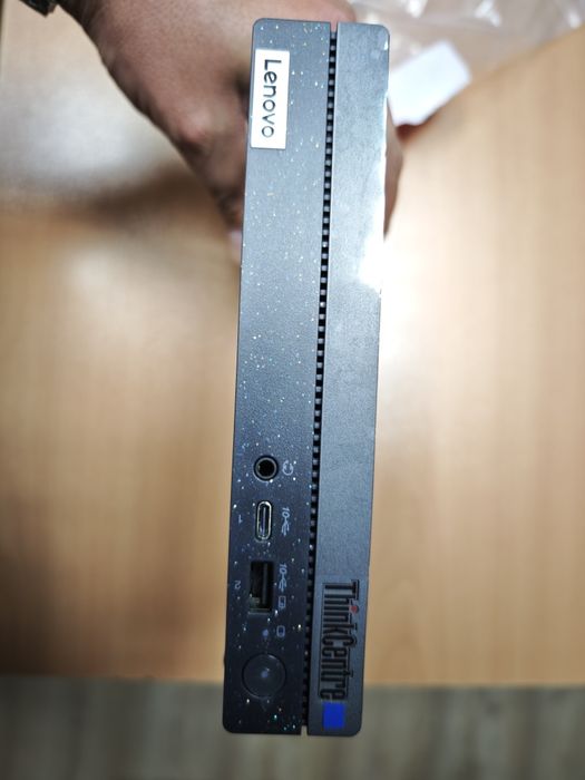 Компютър  Lenovo