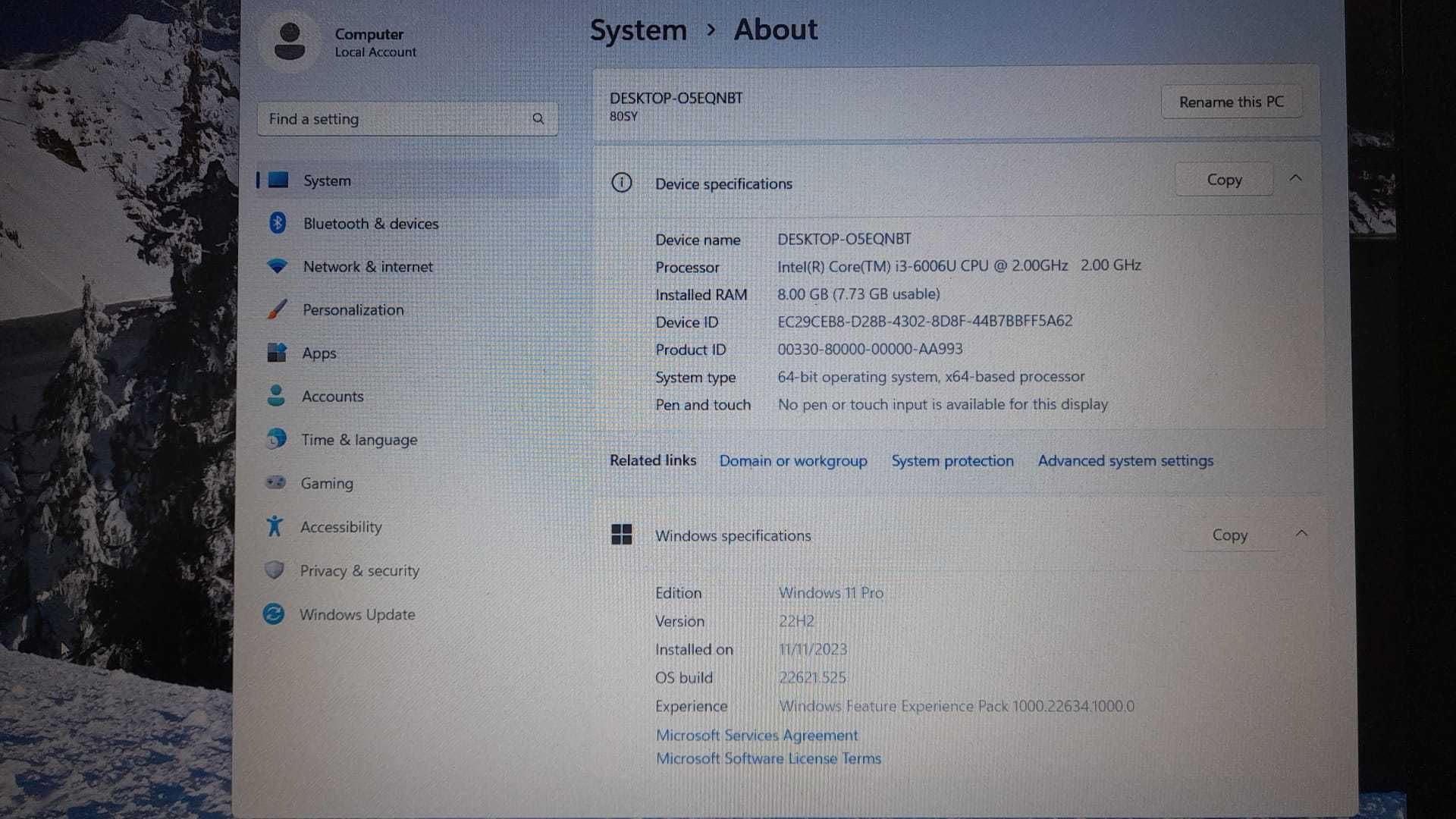 Laptop Lenovo V310-15ISK cu procesor Intel® Core™ i3-6006U 2.00 GHz