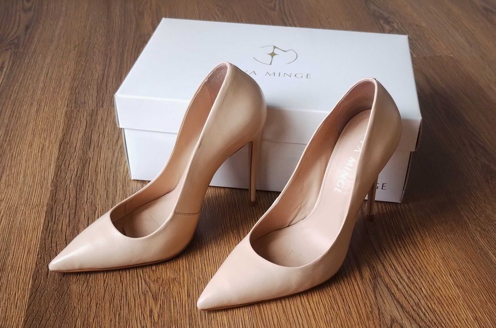 EVA MINGE Уникални обувки, оригинални, р-р 38.5, перфектни, с кутия