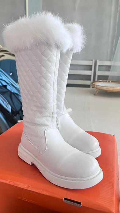 Детская новая обувь