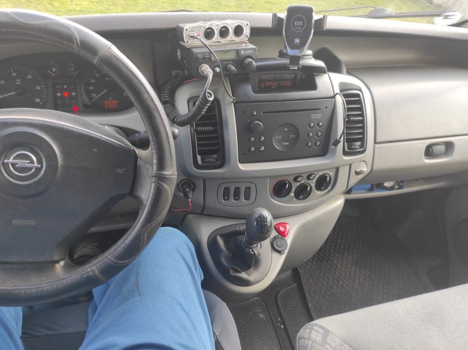 Opel vivaro 1.9 autoturism