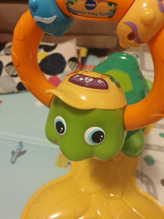 Broscuta saltareata Vtech