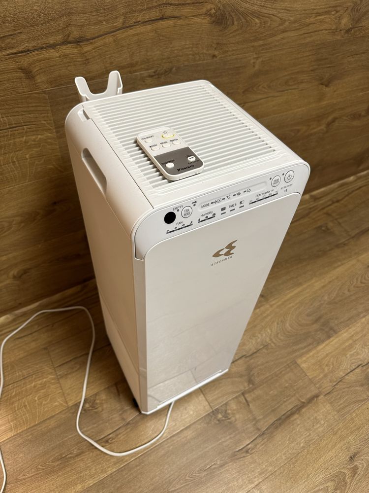 Пречиствател на въздух Daikin MCK55W с овлажняване