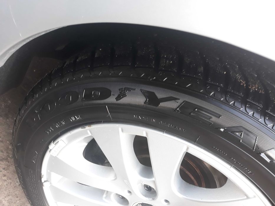 BMW Seria 3 318i E90 Benzina cutie automata, 158722 km