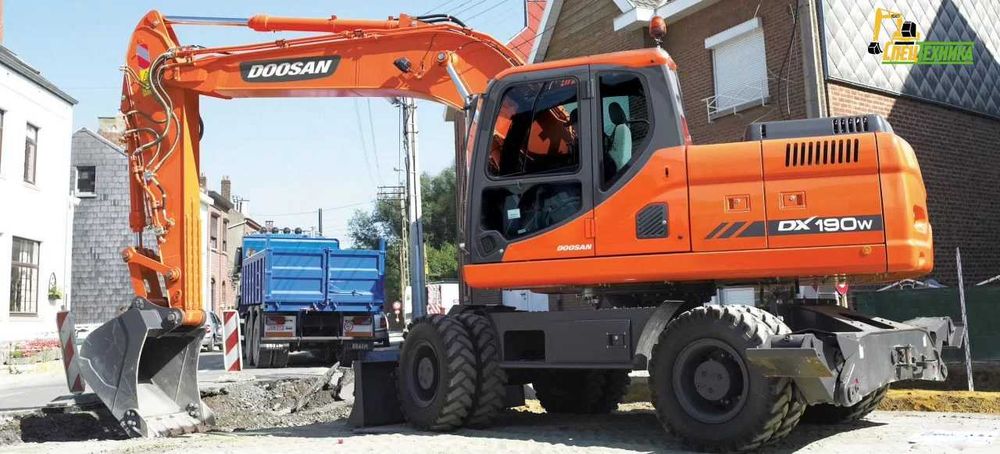 Услуги. Аренда экскаватор. Ковш. Гидромолот. Траншейный ковш колёсных