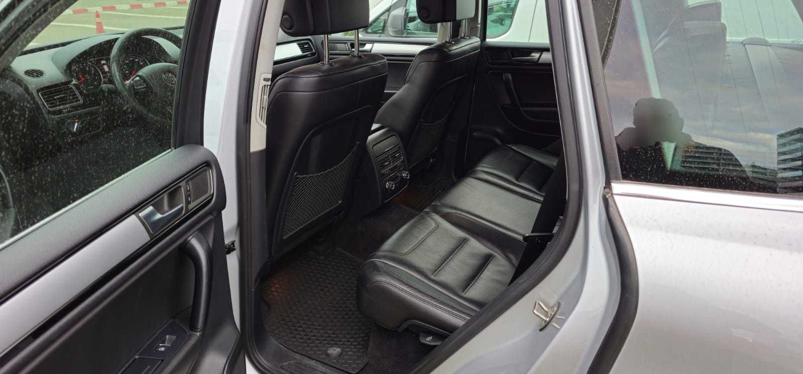 Volkswagen (VW) Touareg 2011