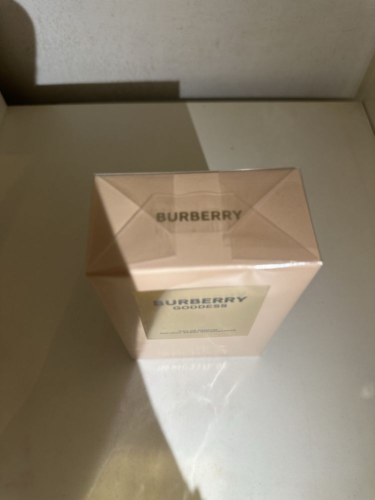 Parfum Burberry Goddess SIGILAT 100ml apa de parfum edp