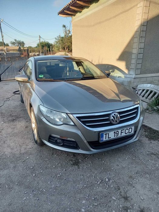 Vând vw passat cc