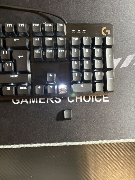 Клавиатура и мауспад