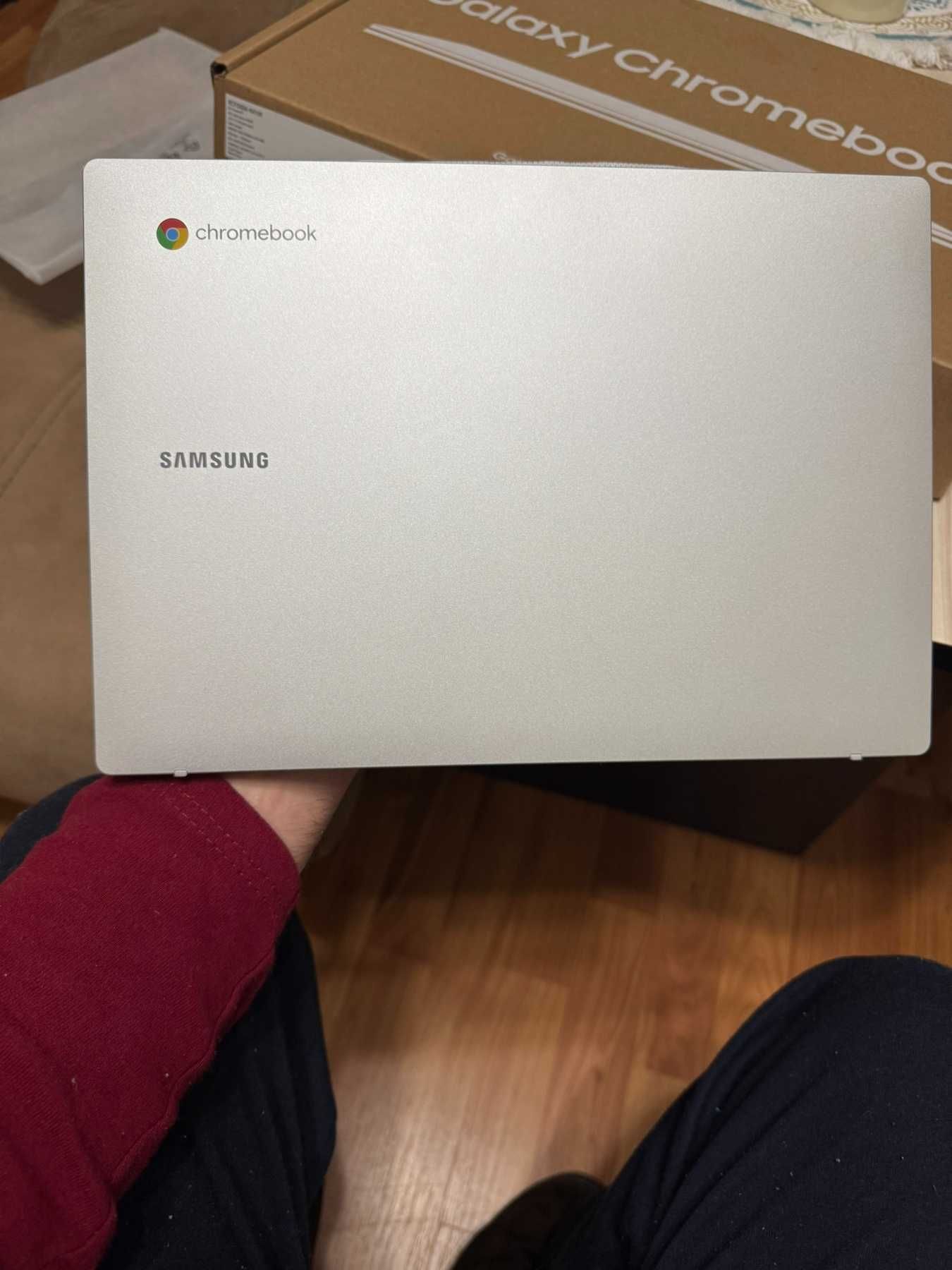 Лаптоп Samsung Galaxy Chromebook Go 11.6" 4RAM, SSD 64GB e.MM