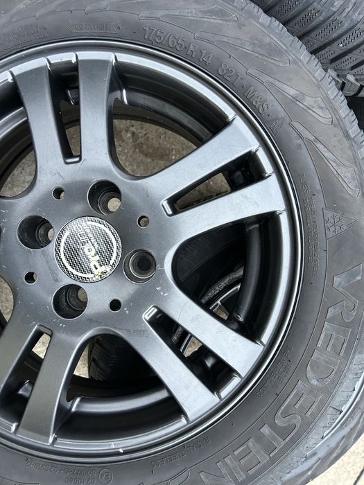 4х98 14 ски за fiat със зимни гуми
