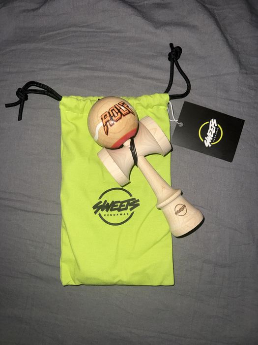 Kendama Sweets Broken Shape + Tama Krom pro Rolf