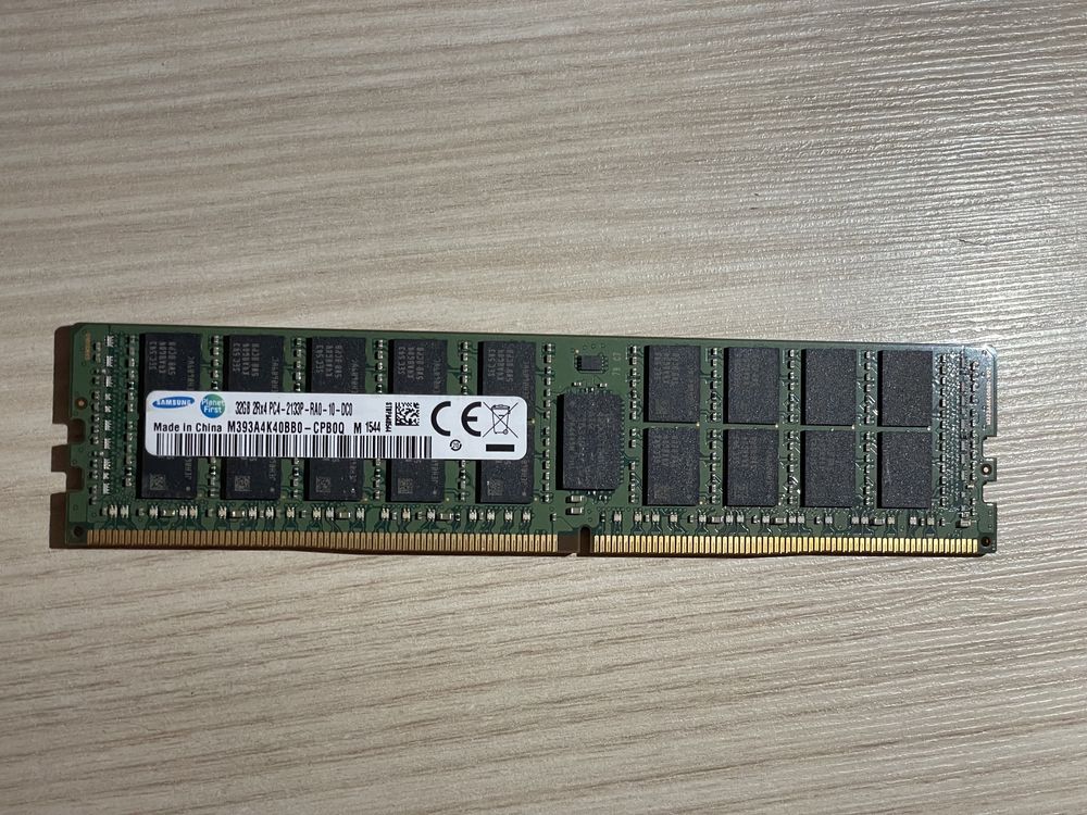 vand Memorie RAM samsung 32 Gb DDR4 stare perfecta