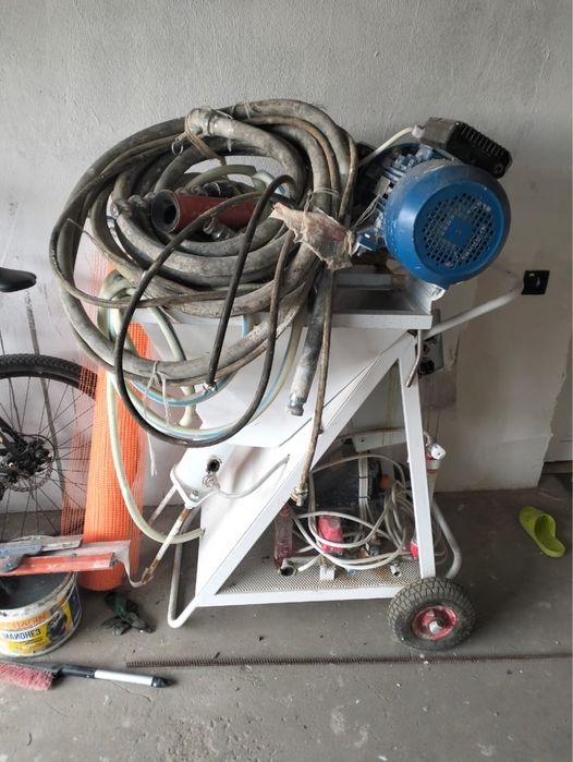 Продам штукатурную станцию Grand Aelit