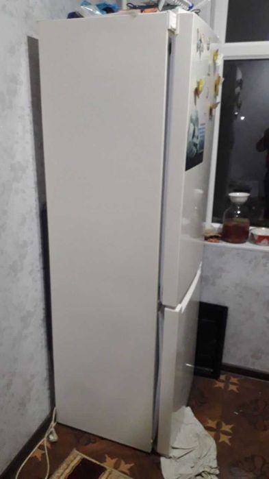 Холодильник INDEZIT 4180E