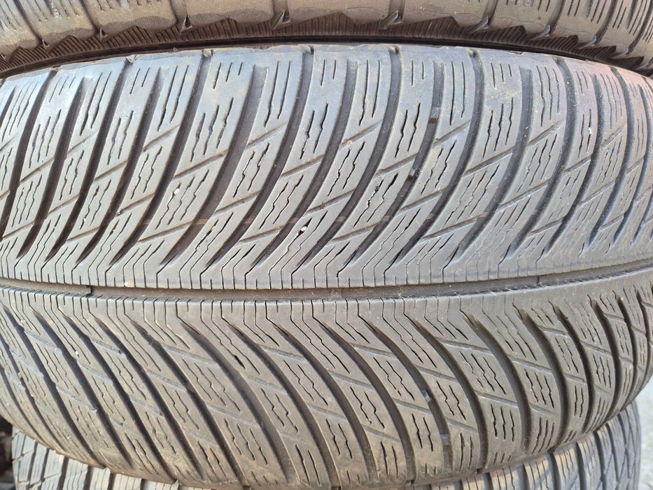 2 Anvelope de IARNA - 255/45/18 - Michelin - Stare F BUNA DOT 2021 !