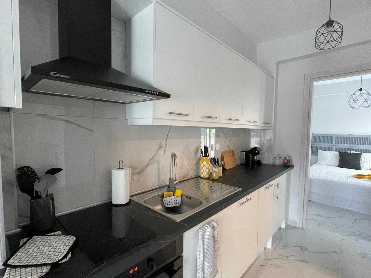 Продава се Едностаен апартамент в София, Дружба 2 - 36 кв.м за 3153 €/кв.м - Снимка #5