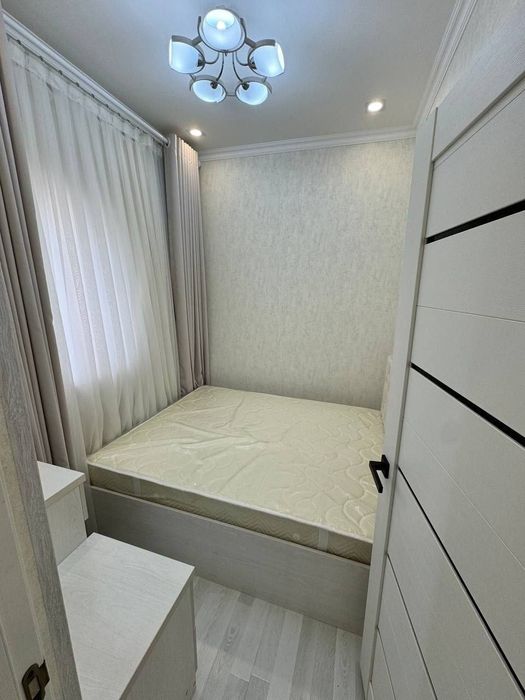 Феруза Массив 1/4/4 Продается Квартира C Ремонтом!