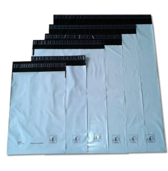 Plic punga curierat 22x32 pret 0.22 lei + tva 1 buc