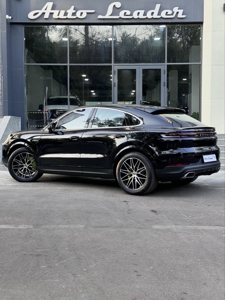 Porsche Cayenne Coupe E-hybrid