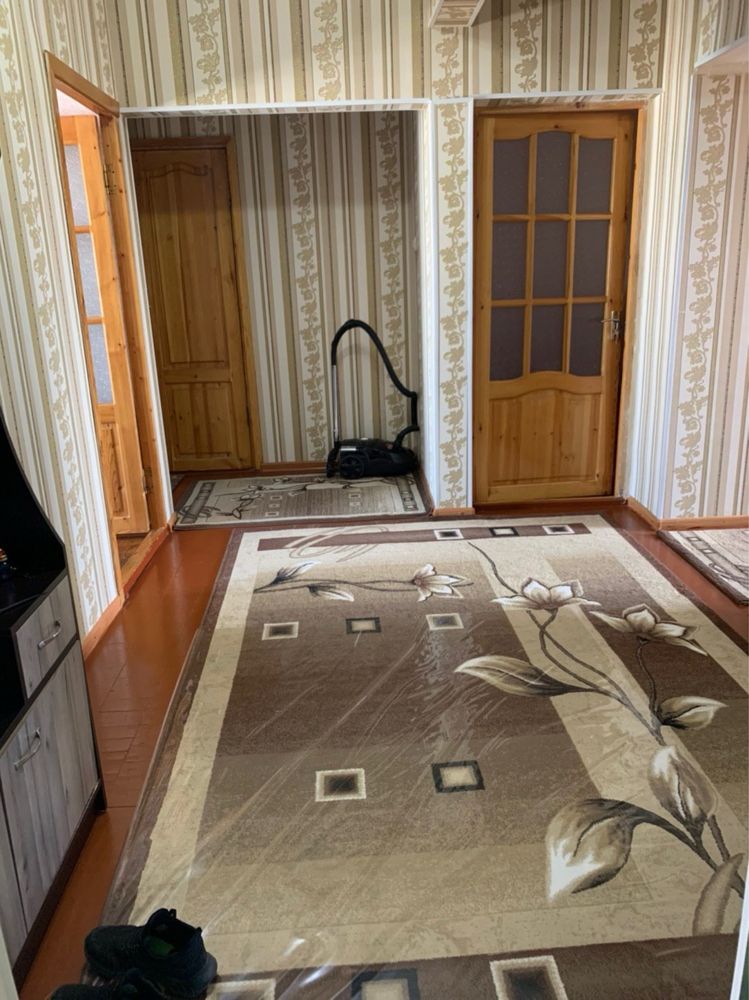 срочна продаётсья квартира