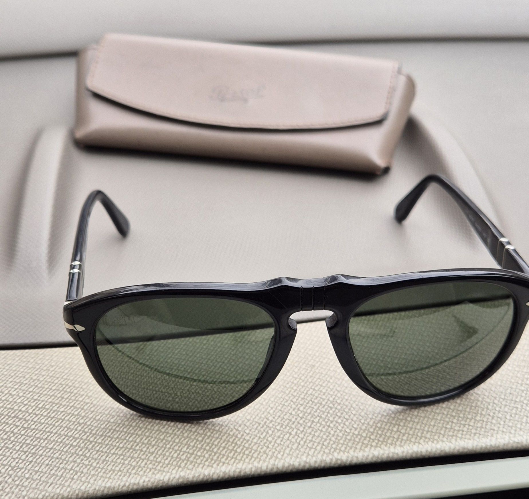 Слънчеви очила Персол Persol